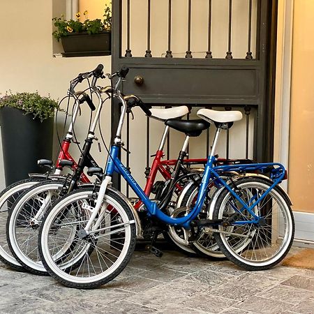 "La Portineria" Charming Apartment Old Town Como Lake ภายนอก รูปภาพ